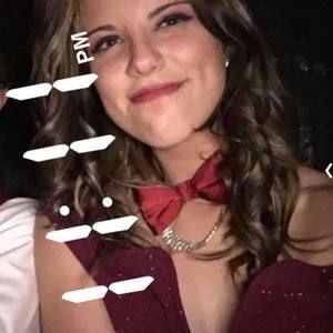 Meet your Posher, Natalie